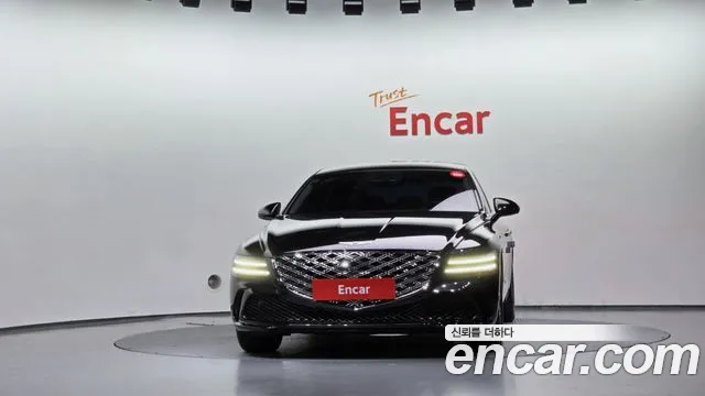 Genesis G80 RG3 — Фото автомобиля 3