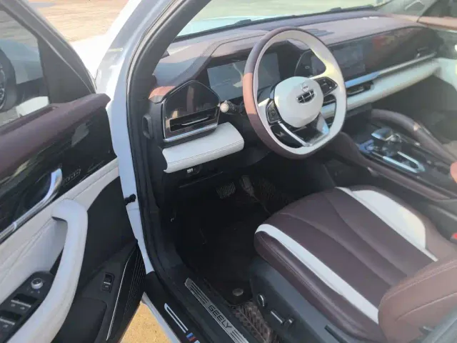 Geely Xingyue L — Фото автомобиля 11