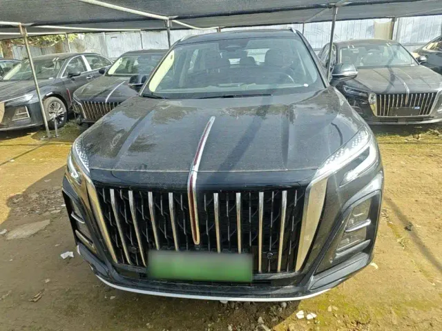 Hongqi HS3 PHEV — Фото автомобиля 2