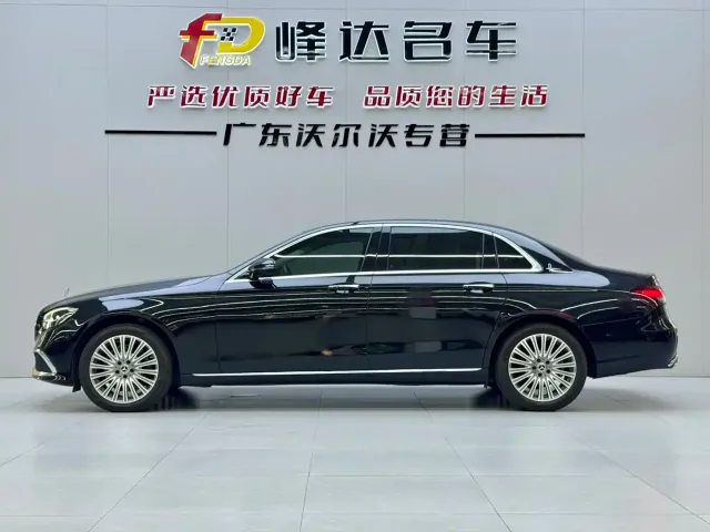 Mercedes-Benz E-Class — Фото автомобиля 4