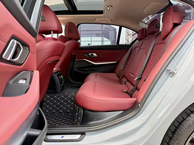 BMW 3 Series — Фото автомобиля 13