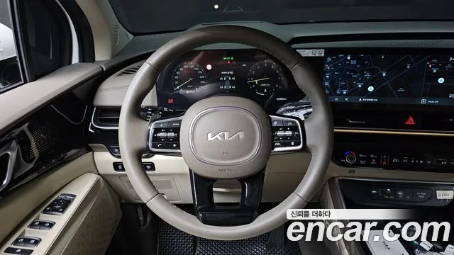 Kia Canival Новый Carnival 4 поколение Бензин 7 мест Hi-Limousine — Фото автомобиля 12