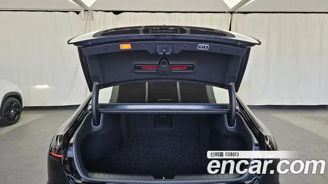 Hyundai Grandeur GN7 — Фото автомобиля 23