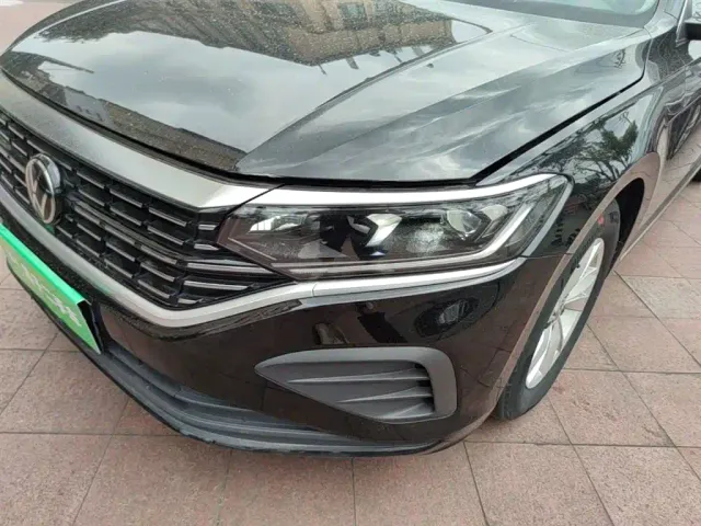 Volkswagen Passat — Фото автомобиля 23