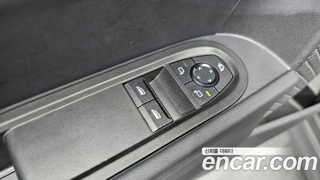 Mini Cooper — Фото автомобиля 24