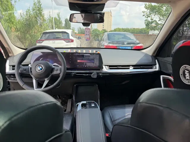 BMW X1 — Фото автомобиля 17