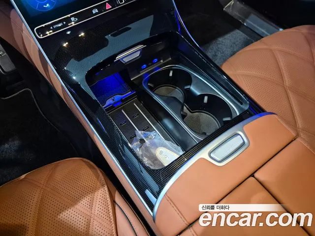 Mercedes-Benz S-Class — Фото автомобиля 18