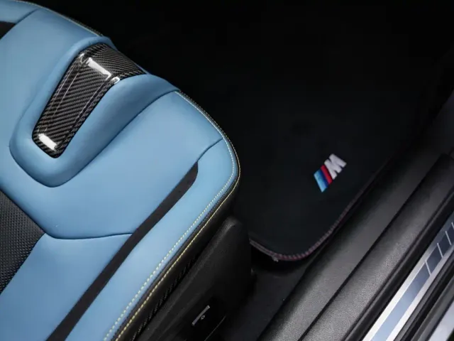 BMW M4 — Фото автомобиля 14
