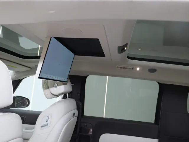 Li Auto MEGA — Фото автомобиля 23
