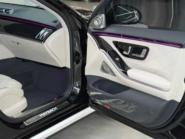Mercedes-Benz Maybach S-Class — Фото автомобиля 20