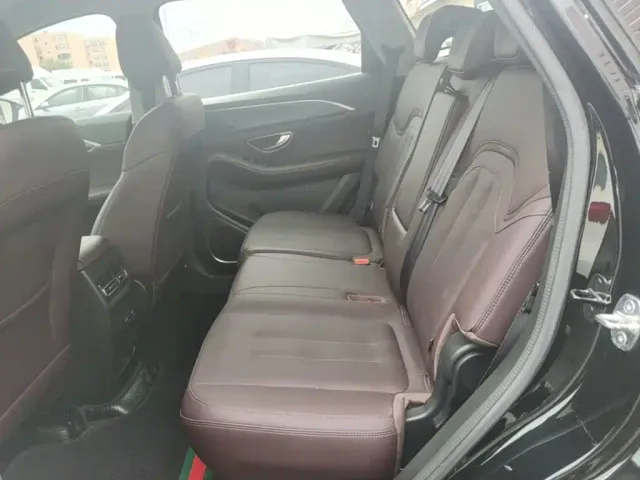 Jetour X90 Plus — Фото автомобиля 16