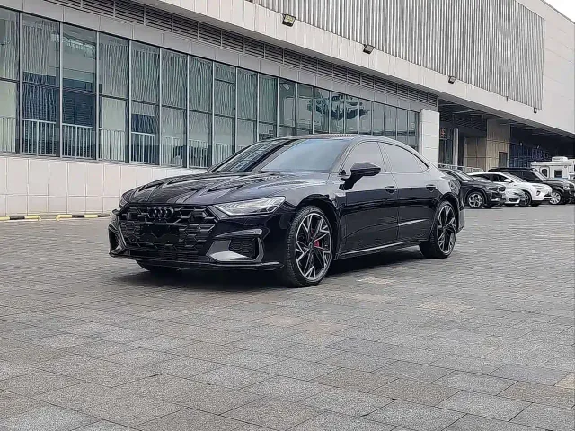 Фотография автомобиля — Audi A7L