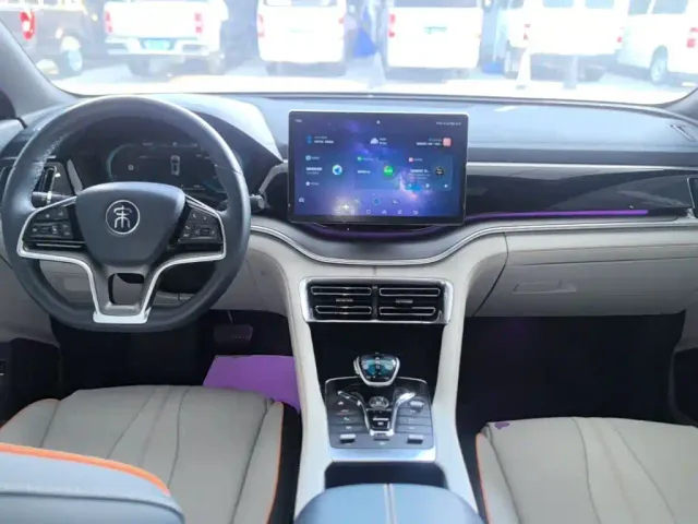 BYD Song PLUS — Фото автомобиля 9