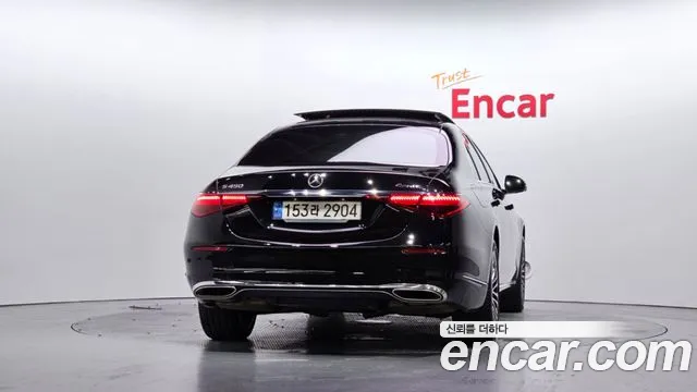 Mercedes-Benz S-Class — Фото автомобиля 4