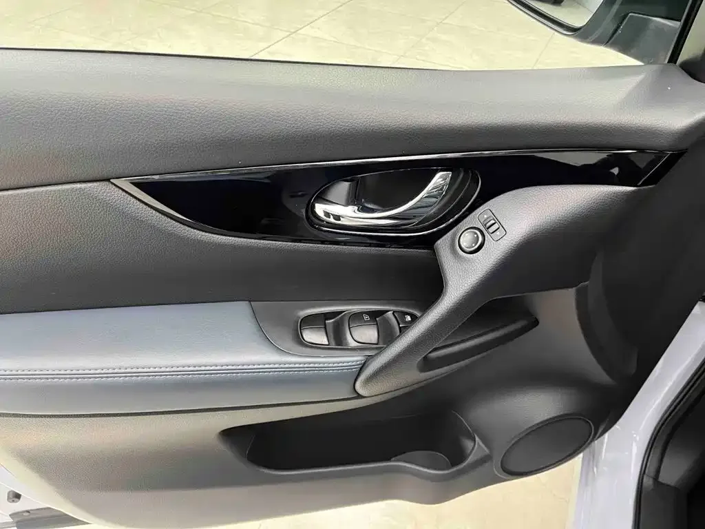 Nissan Qashqai 2025 Honor 2.0L CVT XV+ Leading Edition — Фото автомобиля 15