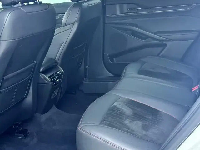 Ford Mondeo — Фото автомобиля 9