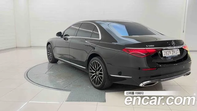 Mercedes-Benz S-Class W223 — Фото автомобиля 2