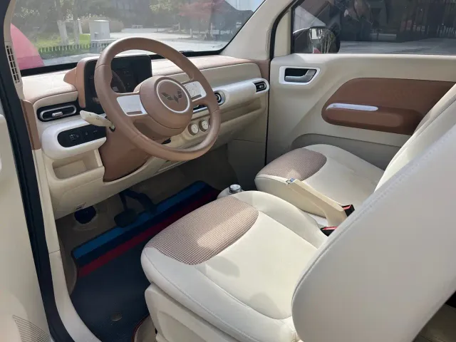 Wuling Hongguang Mini EV — Фото автомобиля 6