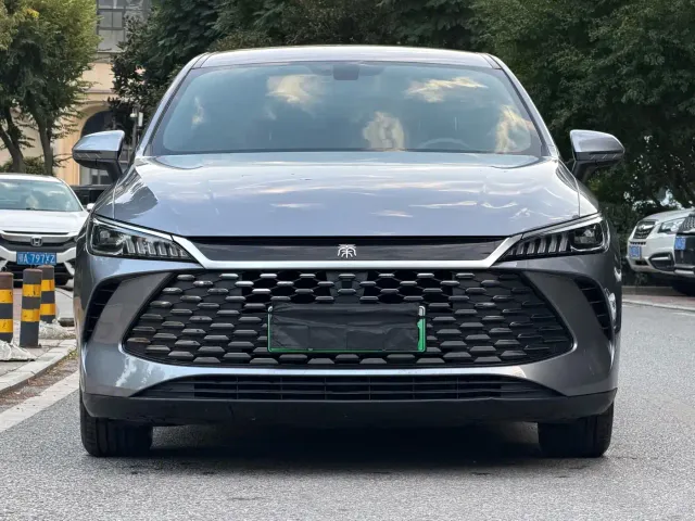 Фотография автомобиля — BYD Qin PLUS