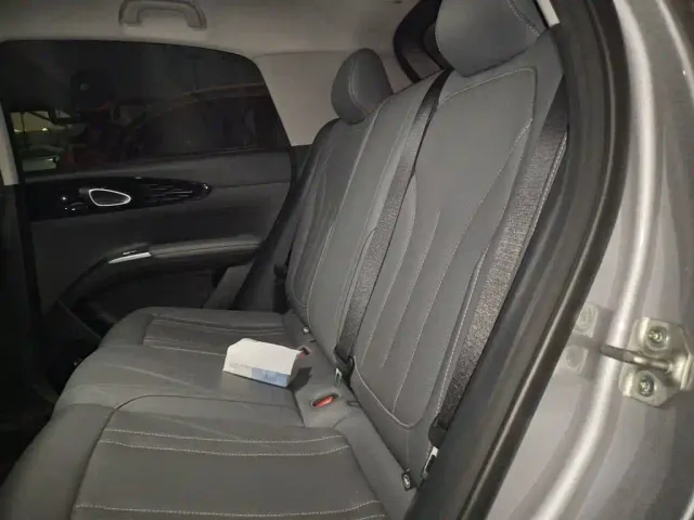 Geely Starry Wish — Фото автомобиля 13