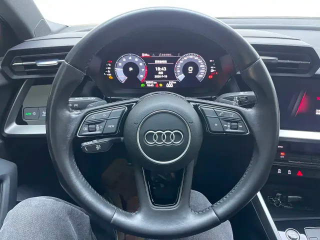 Audi A3 — Фото автомобиля 10