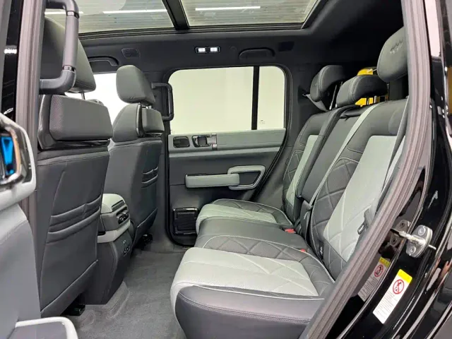 BYD FangChengBao Leopard 5 — Фото автомобиля 16