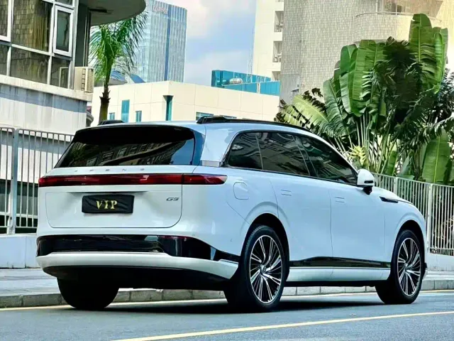 Xpeng G9 — Фото автомобиля 6
