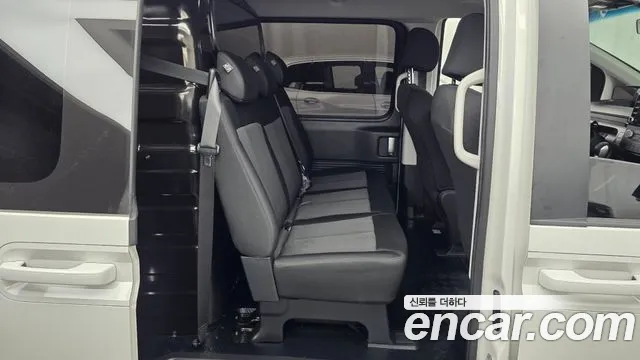 Hyundai Staria — Фото автомобиля 12
