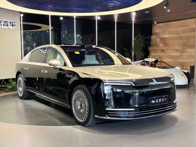 Maextro S800 — Фото автомобиля 2