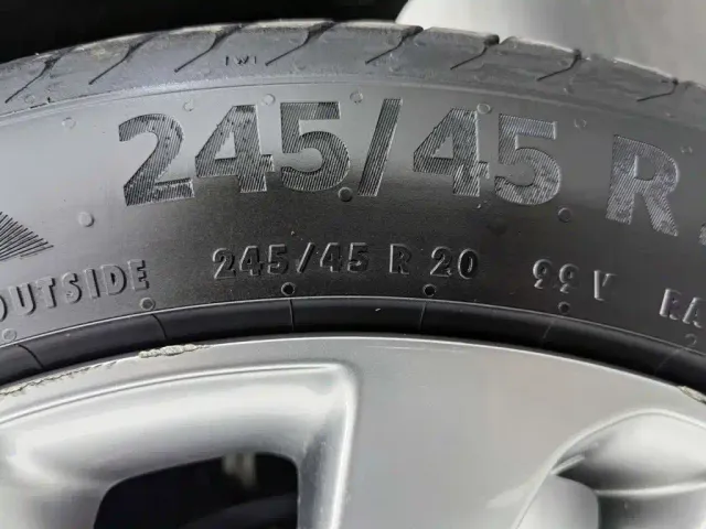 Buick Envision Plus — Фото автомобиля 24