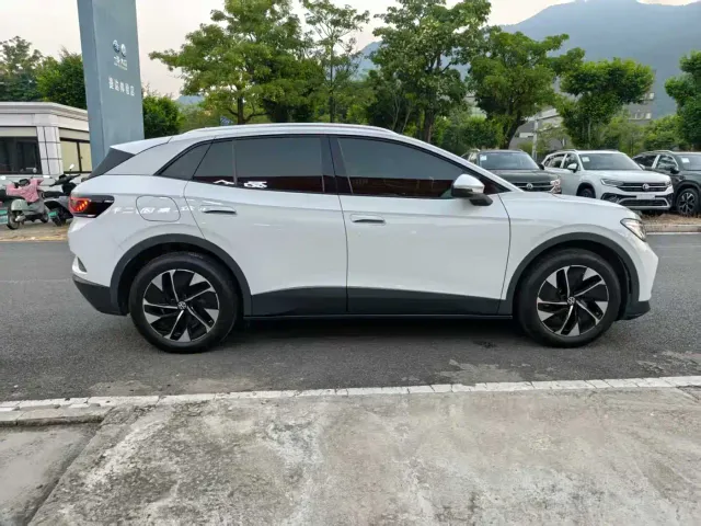 Volkswagen ID.4 Crozz — Фото автомобиля 10