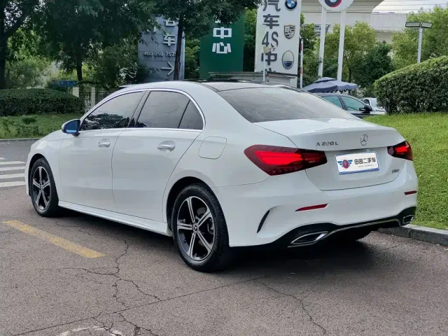 Mercedes-Benz A-Class — Фото автомобиля 4