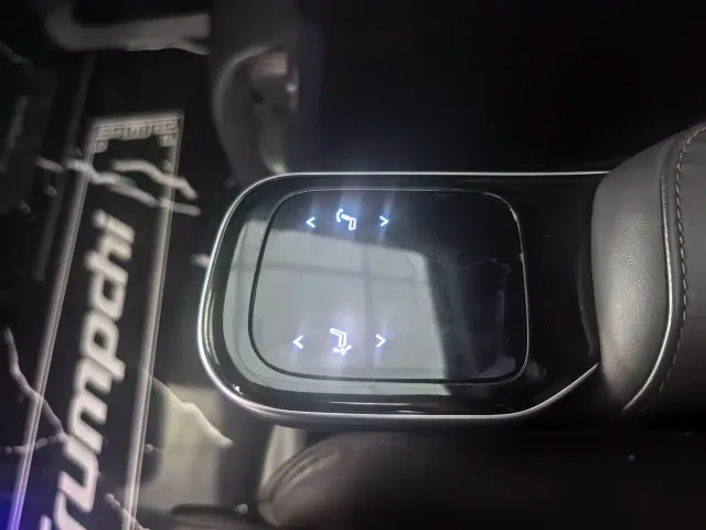 GAC Trumpchi M8 — Фото автомобиля 12
