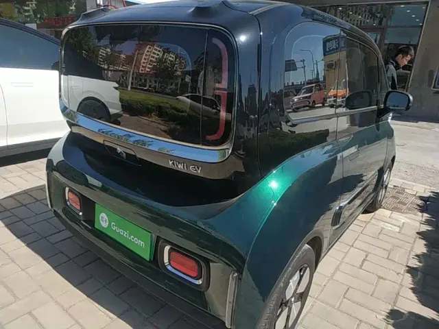 Baojun KiWi EV — Фото автомобиля 6