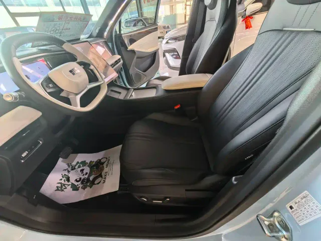 Geely Galaxy L7 — Фото автомобиля 13
