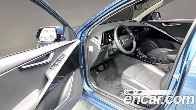 Kia Niro The All New Niro Prestige — Фото автомобиля 11