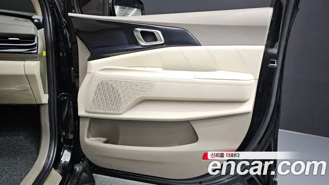 Kia Carnival 4th Gen — Фото автомобиля 13