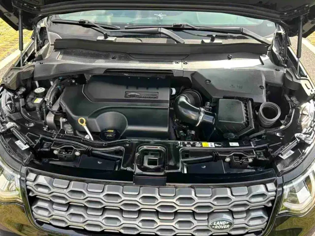 Land Rover Discovery Sport — Фото автомобиля 9