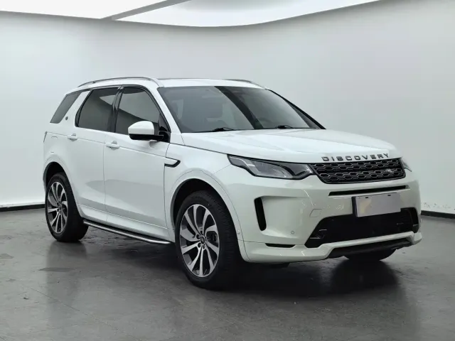 Land Rover Discovery Sport — Фото автомобиля 3