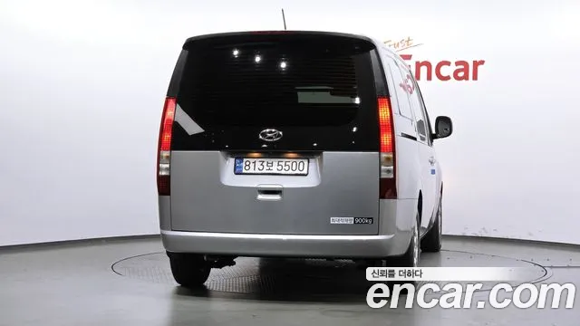 Hyundai Staria Staria — Фото автомобиля 2