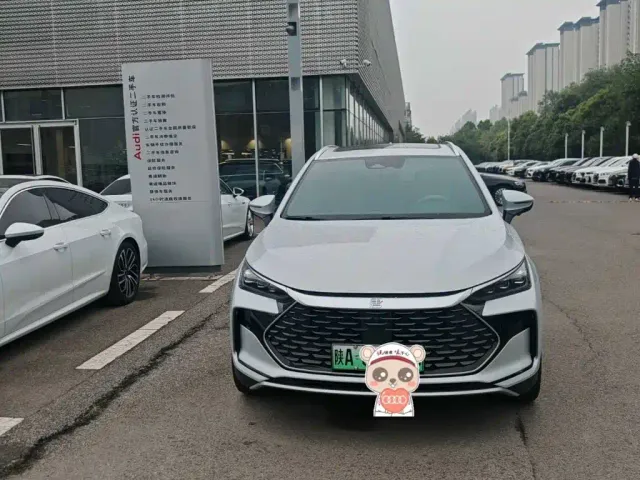 Фотография автомобиля — BYD Tang
