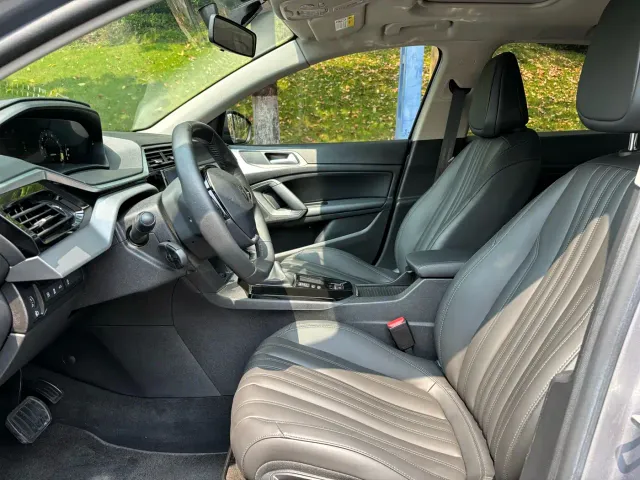 Peugeot 408 — Фото автомобиля 8