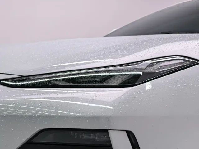 Geely Galaxy E8 — Фото автомобиля 4