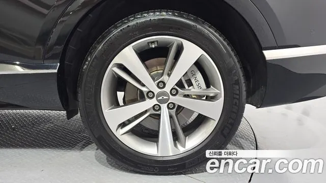 Genesis GV80 — Фото автомобиля 6