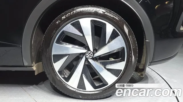 Volkswagen ID.5 Pro — Фото автомобиля 21