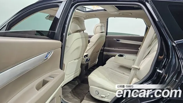 Genesis GV80 2.5T Бензин AWD — Фото автомобиля 10