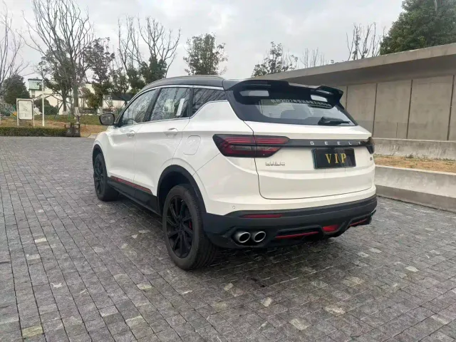 Geely Binyue — Фото автомобиля 8