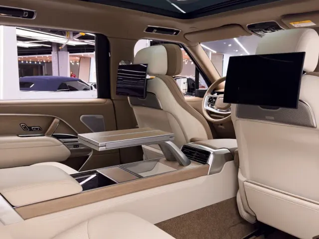 Land Rover Range Rover — Фото автомобиля 27
