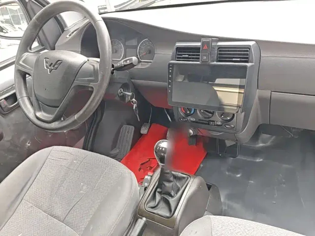 Wuling Rongguang — Фото автомобиля 9