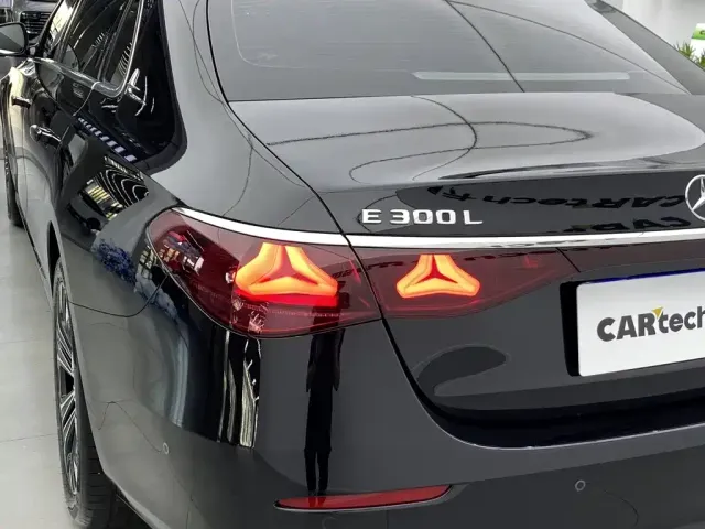 Mercedes-Benz Mercedes-Benz E-Class 2025 Facelift E 300 L Luxury — Фото автомобиля 6